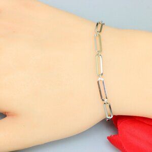 "Elegant & Trendy Bracelet, A Perfect Gift for Women, Thoughtful, EVCH1536